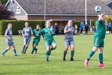Bild 315 - F Boenebuettel-Husberg - SV Gruen-Weiss Siebenbaeumen : Ergebnis: 2:4